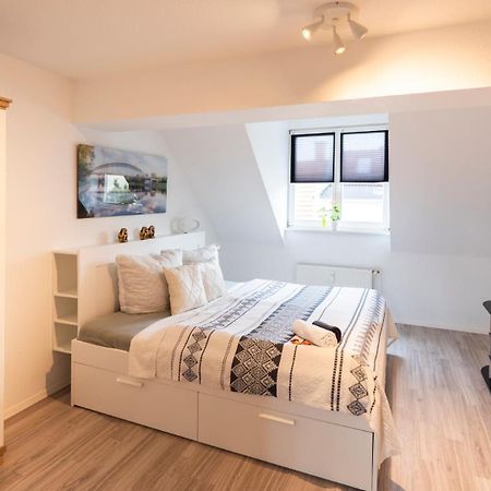 מגדבורג Md-6 Buckau Karl-Schmidt-Strasse 22 Appartement Top Ausstattung - Smart Tv - 2Schlafzimmer -5 Min Zum Zentrum מראה חיצוני תמונה